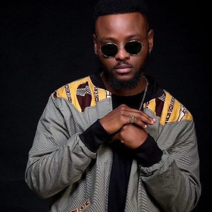 Laylizzy - Quarter Milli (feat. Djimetta) [Prod. RetroBas]