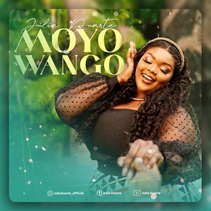 Júlia Duarte - Moyo Wango