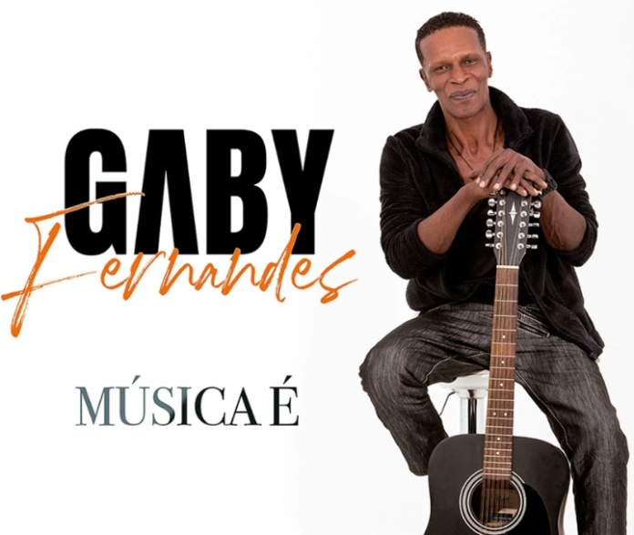 Gaby Fernandes – Música É