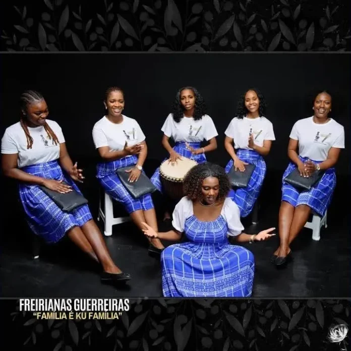Freirianas Guerreiras – Família É Ku Família