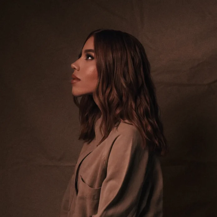 Julliany Souza – Quem É Esse