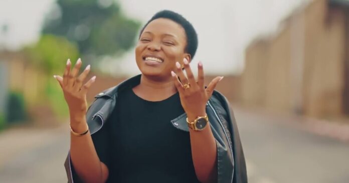 Martha Mwaipaja feat. Solange Faida – Mtoto Wa Mungu