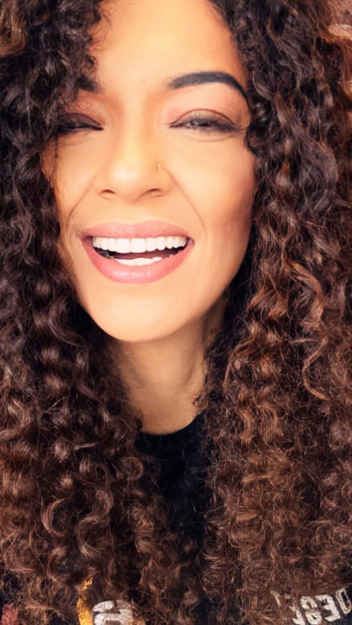 Ewellin Tavares: A Força Feminina que posicionou o Funk em protagonista da mídia brasileira