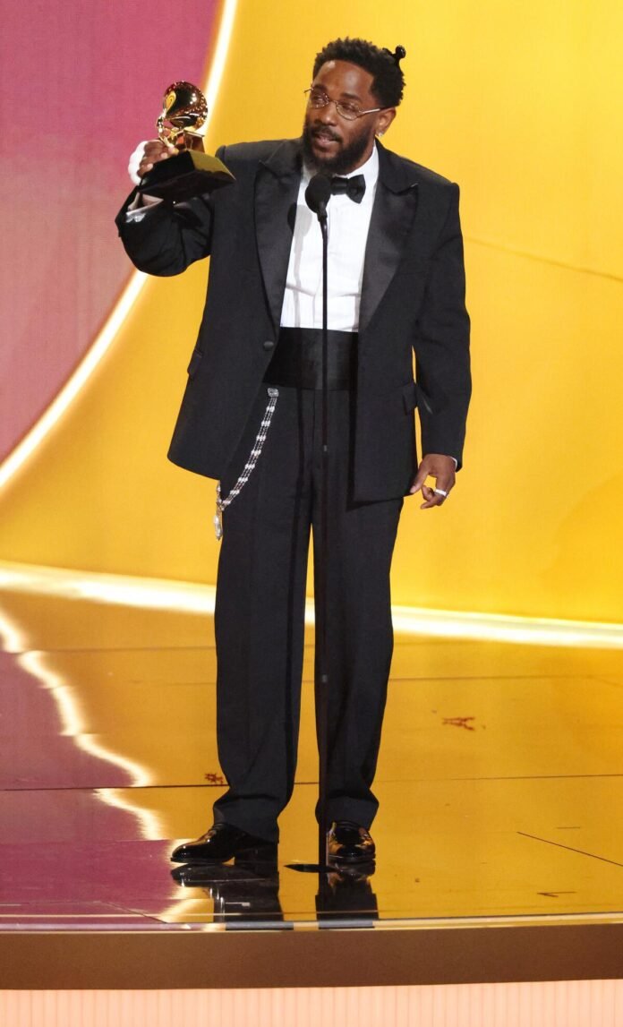 Kendrick Lamar vence mais um Grammy e supera Jay-Z tornando-se o rapper com mais premiações na história dos Grammys